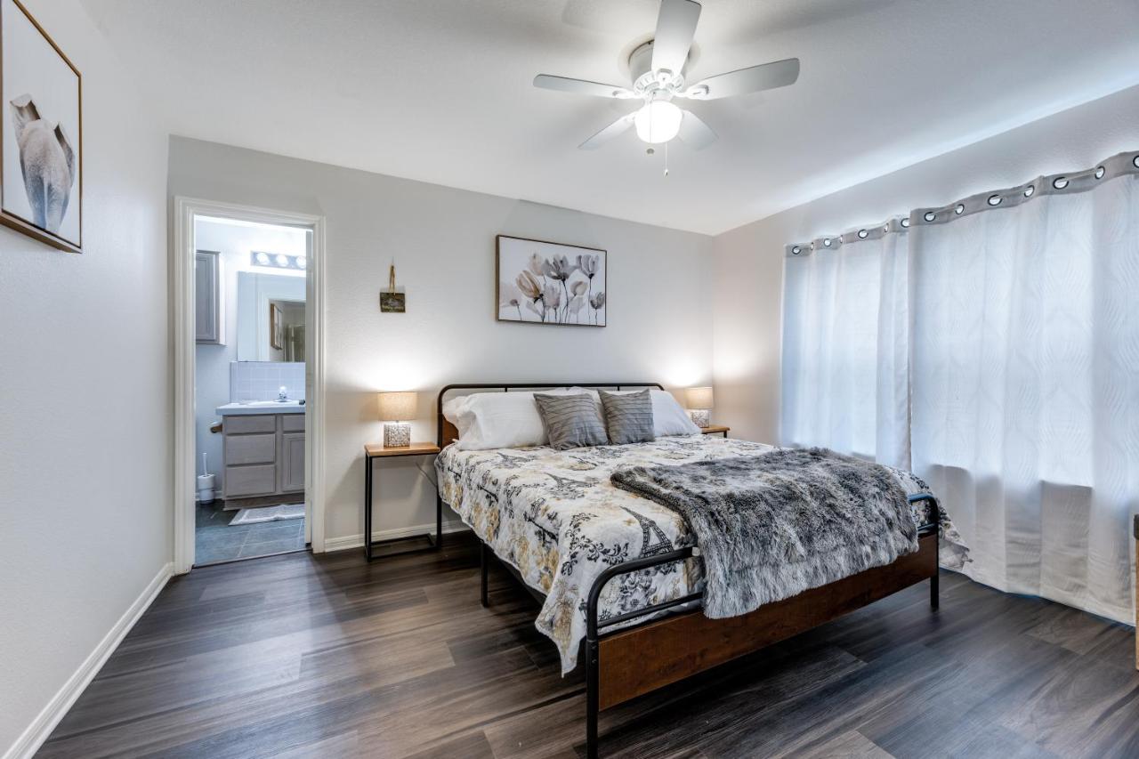 Spacious 5 Bdrm Home Mins To Wineries With Private Pool And Hot Tub! Johnson City Exterior foto