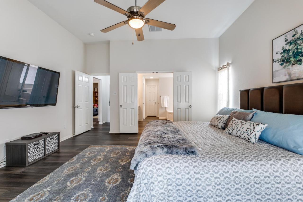 Spacious 5 Bdrm Home Mins To Wineries With Private Pool And Hot Tub! Johnson City Exterior foto